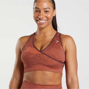Gymshark ADAPT CAMO SEAMLESS SPORTS BRA Size XS‎ Storm Red/Cherry Brown NWT